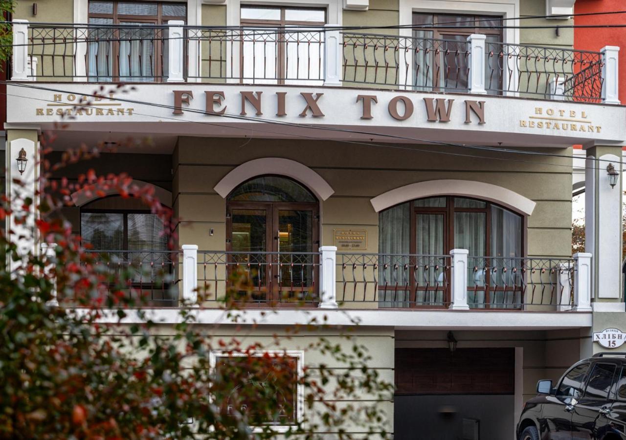 Fenix Town Hotel Vinnycja Esterno foto